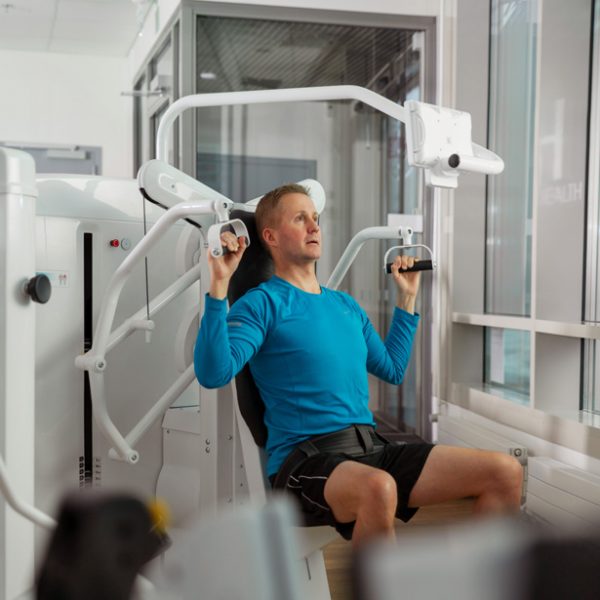 Schulter, David Health, Pulldown medical exercise, Therapie, Krafttraining